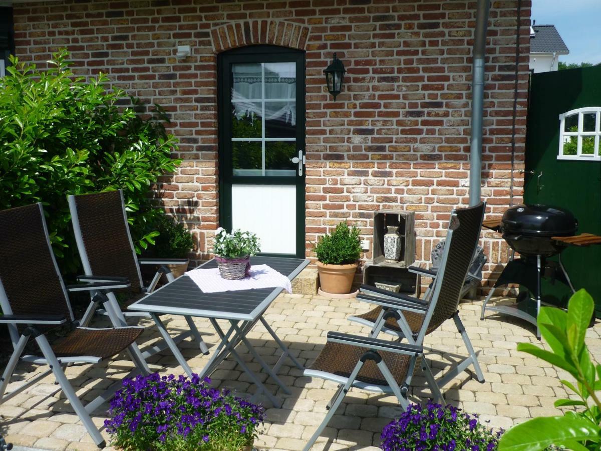 Heidelandhaus Zuehlke Mit Gemuetlicher Suedterrasse Soltau Exterior photo